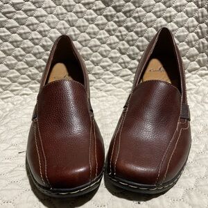 Cobb Hill Women's Classic Brown Loafers